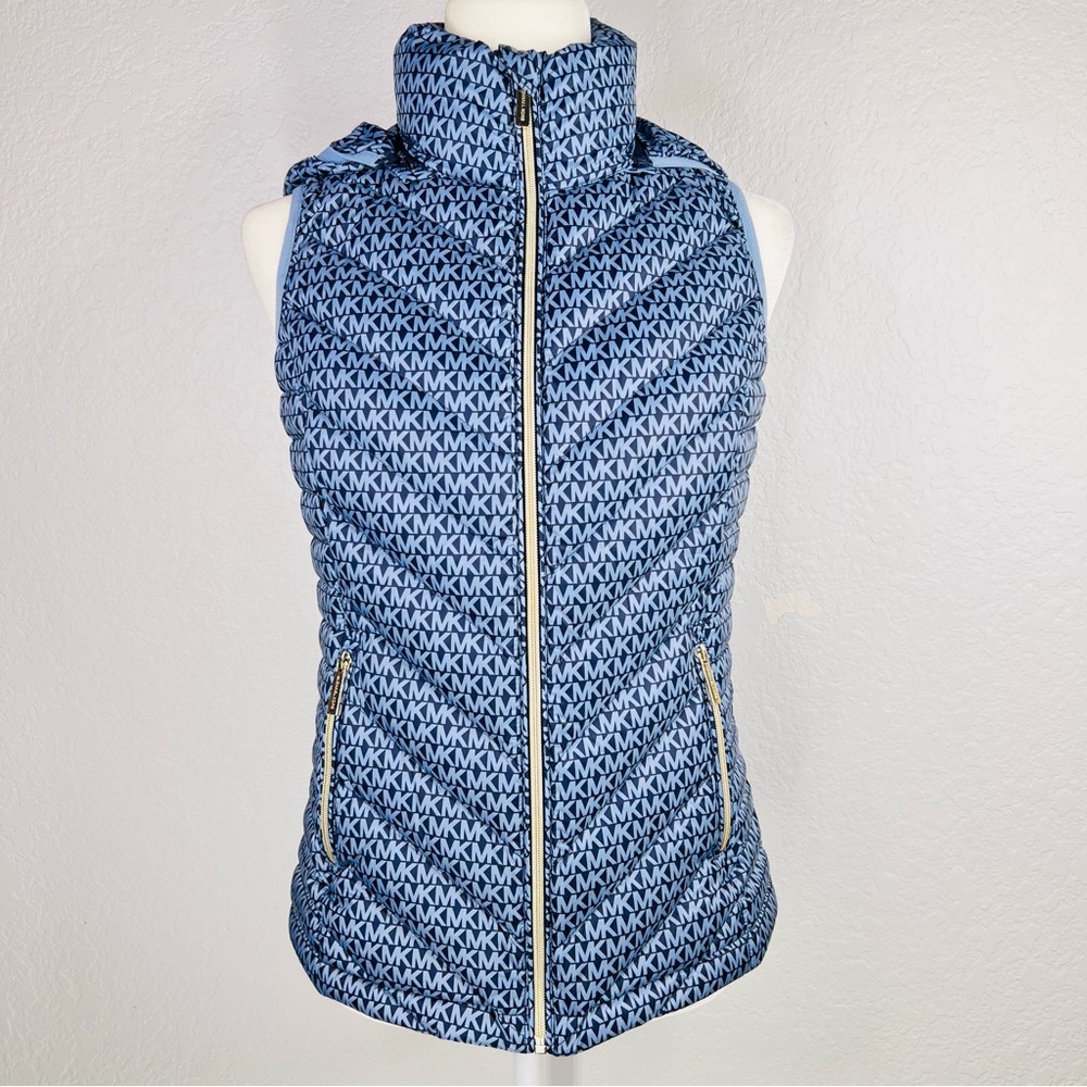 Michael Kors Navy/Blue Packable Down Fill Hood Quilted Puffer Vest - Picture 15 of 16
